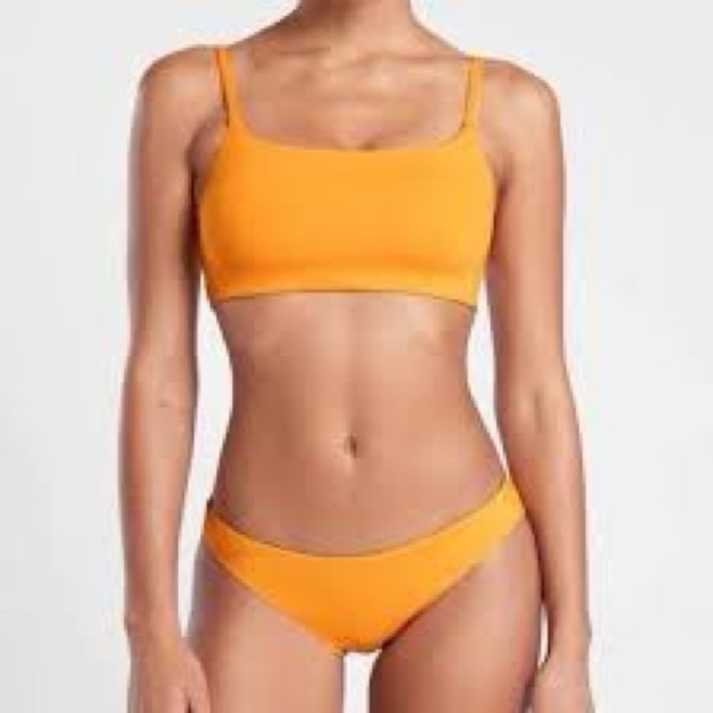 Athleta Scoop Bikini‎ in mustard yellow size medium